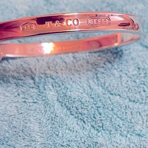 Tiffany $ Co. 925 Silver Classic 1837 Bangle